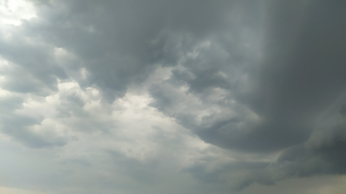 Хмурое небо