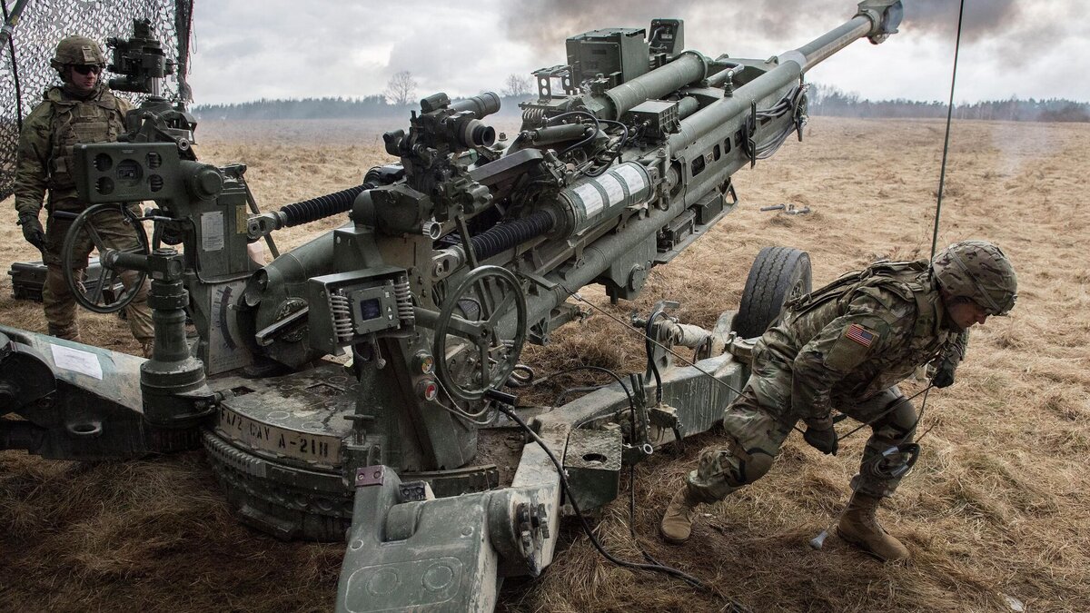 CC BY 2.0 / Staff Sgt. Michael Sword / Артиллеристы армии США во время учений в Германии. Архивное фото