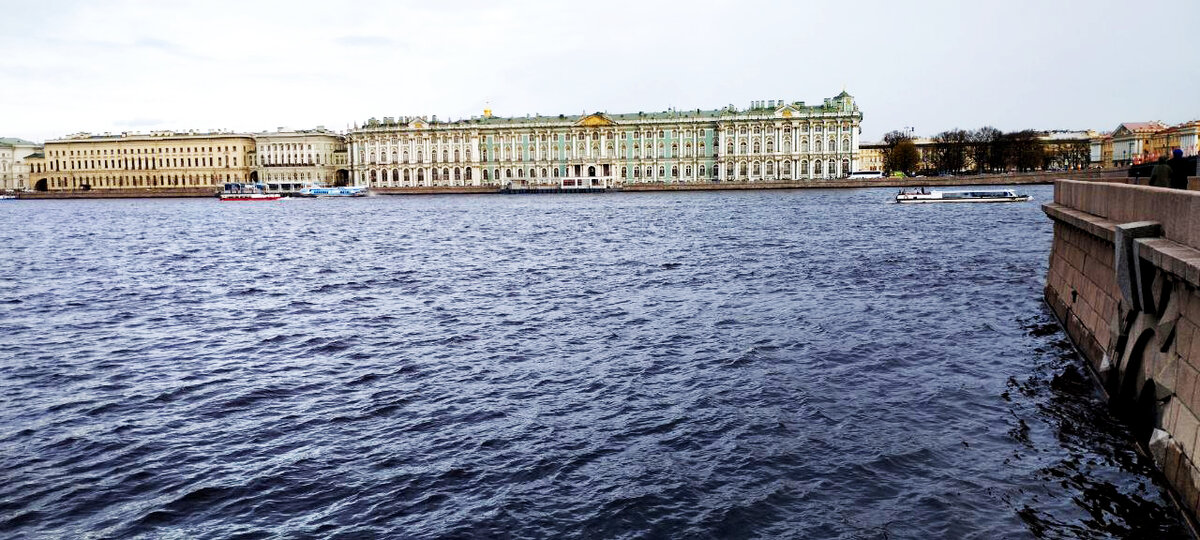 Вид на Эрмитаж