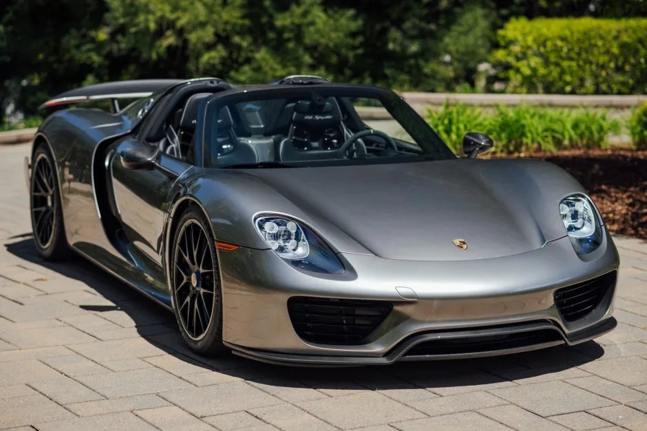 Феррари 918 Spyder