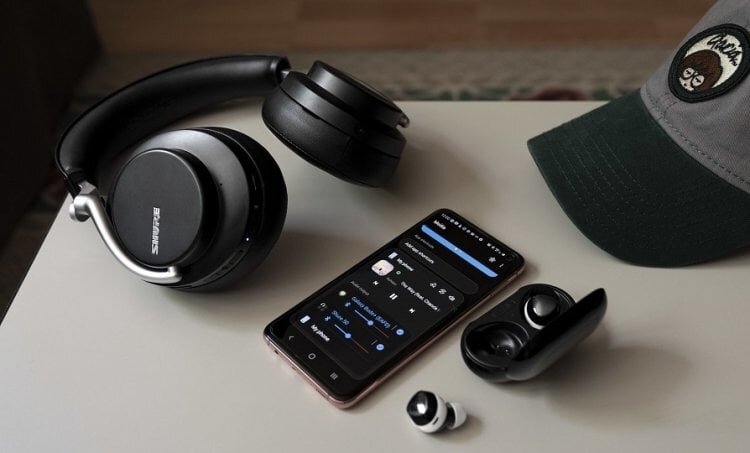    С подключением беспроводных наушников могут возникнуть проблемы