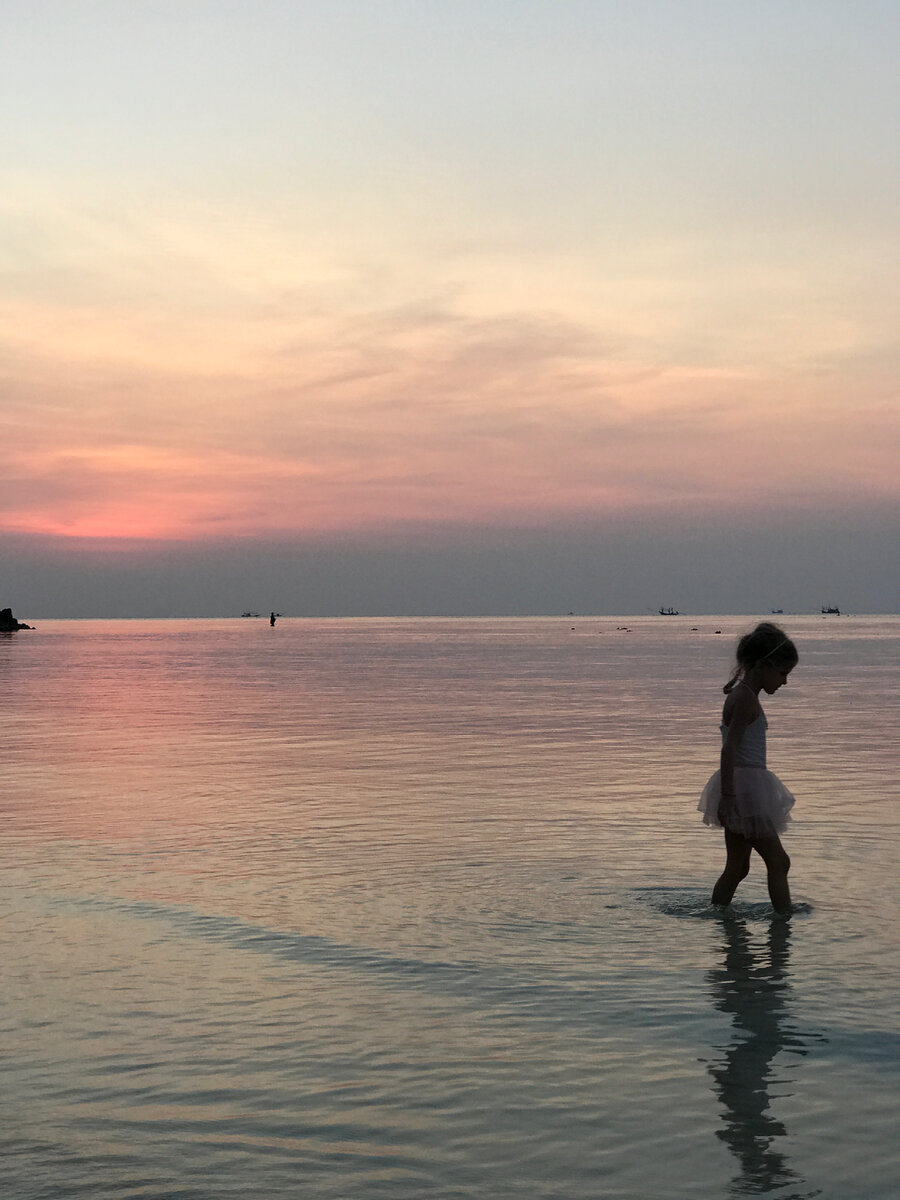 Море такое красивое, но при этом опасное