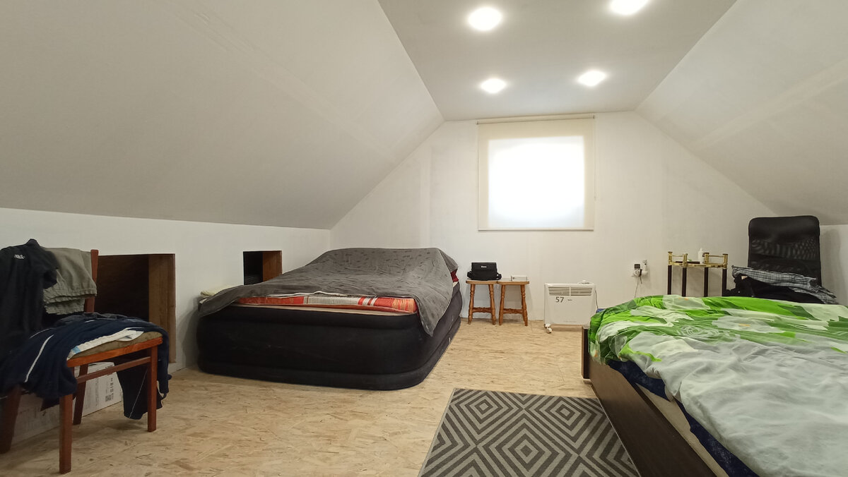 Второй этаж.