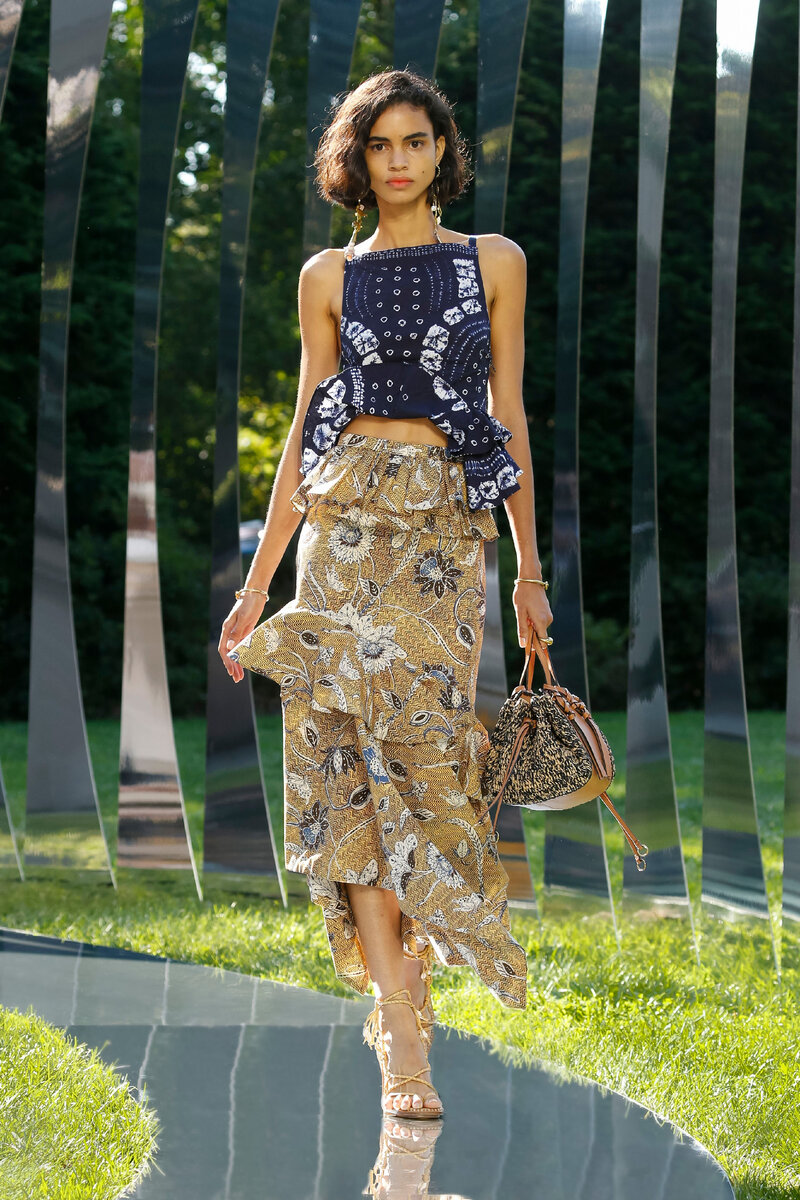 №2. Ulla Johnson Spring 2022 Ready-to-Wear Collection Vogue