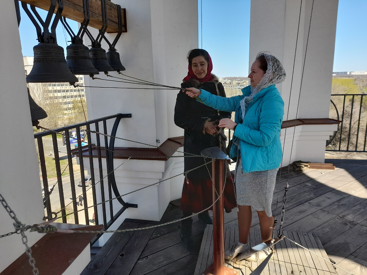 Я на колокольне)))