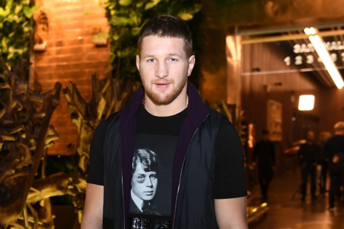    Российский боец ММА Минеев баллотируется на выборах депутатов в ДНР