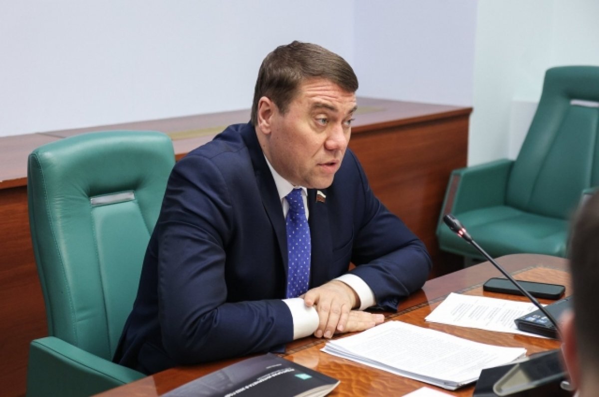    В Совфеде назвали популизмом предложение о дополнительных выходных в мае