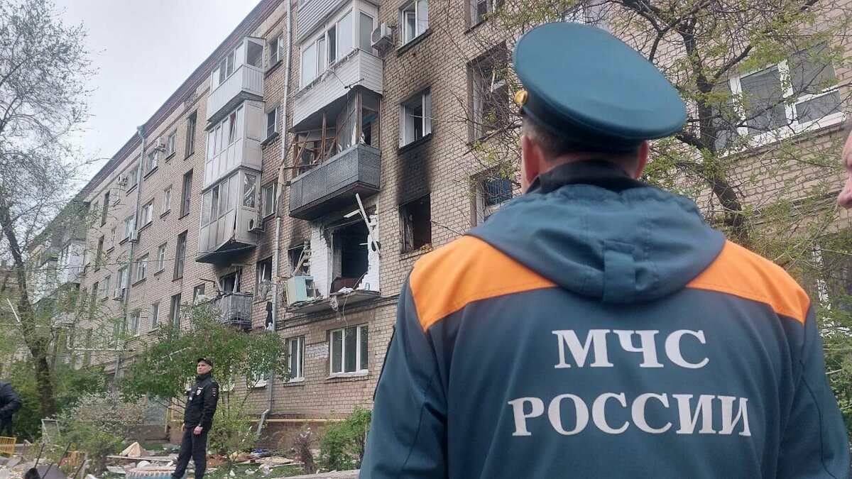 Взрыв произошел в доме на улице Титова в Волгограде | НовостиВолгограда.ру  | Дзен