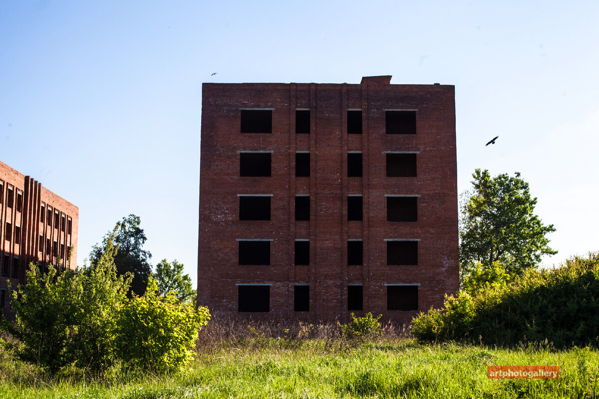 Заброшенные места алматы. Заброшенный город в казахстане. Аркалык город призрак. Заброшка. Киевская заброшенная больница.