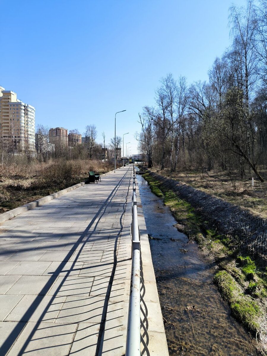 Речка Саминка в Одинцово. Фото автора.