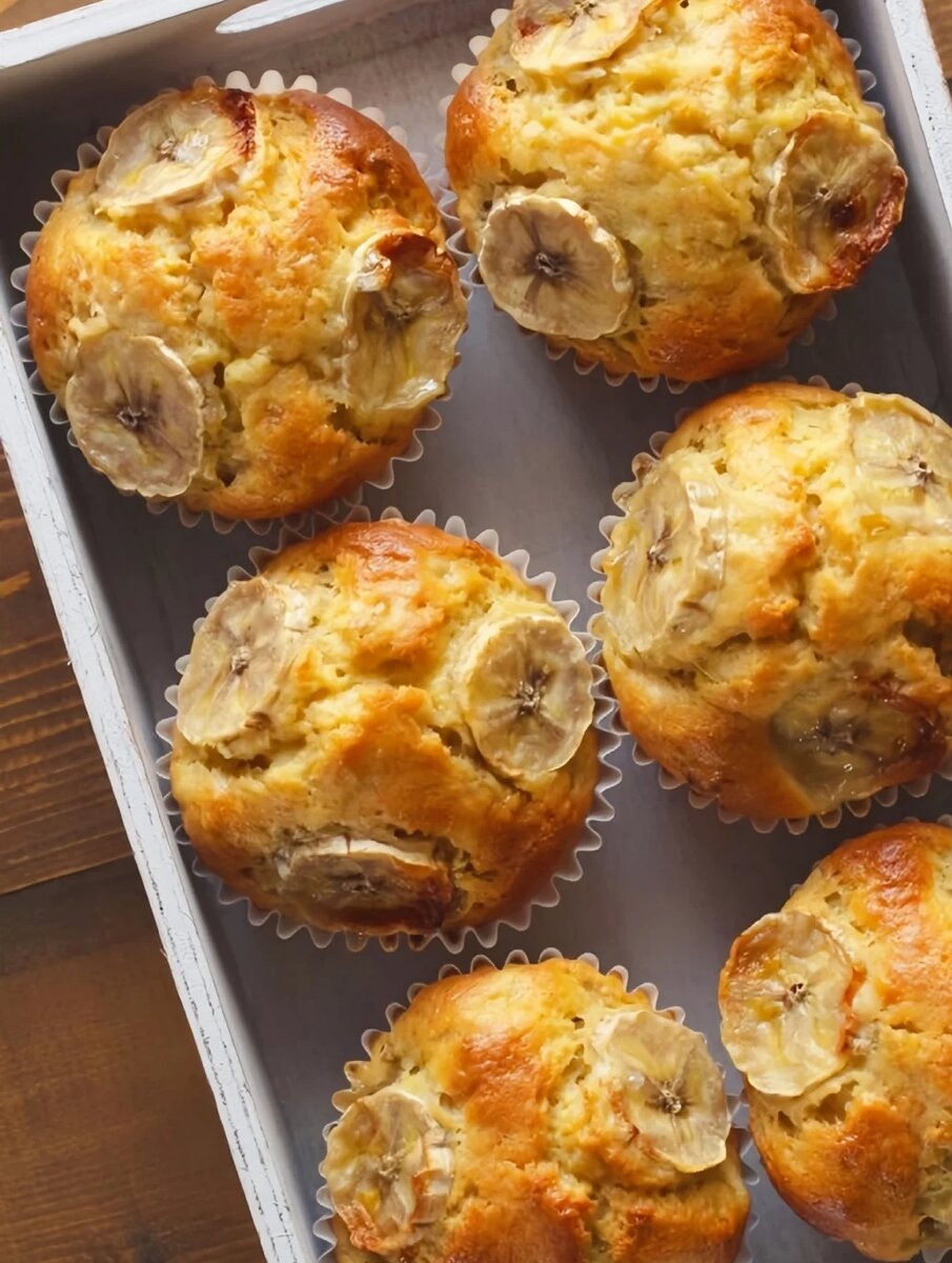 Маффин с бананом и чаем Earl Grey Tea. 