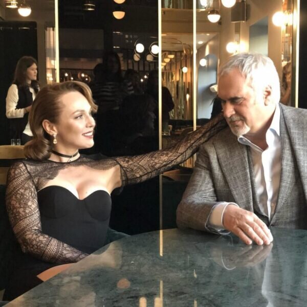    Валерий Меладзе и Альбина Джанабаева. Фото mushketerdom.ru