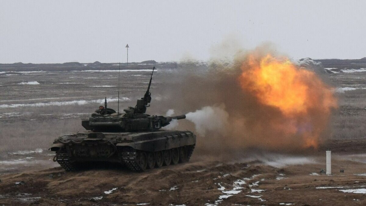     Власти Украины планируют создать 12 бригад по 4000 военных в каждой для проведения наступления в мае этого года.