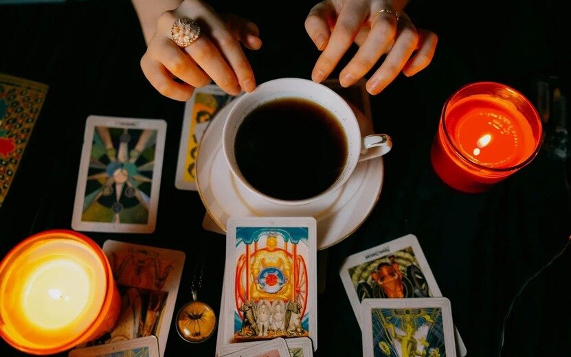    Гороскоп на месяц: в мае Овнам пора настроиться на перемены, а Скорпионам – разорвать надоевшие отношения