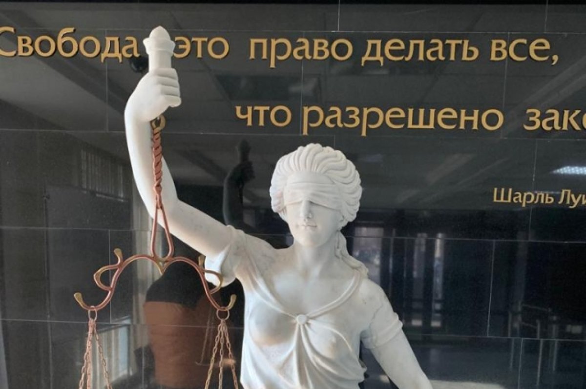    Осужденный за взятки алтайский судья пытается обжаловать приговор
