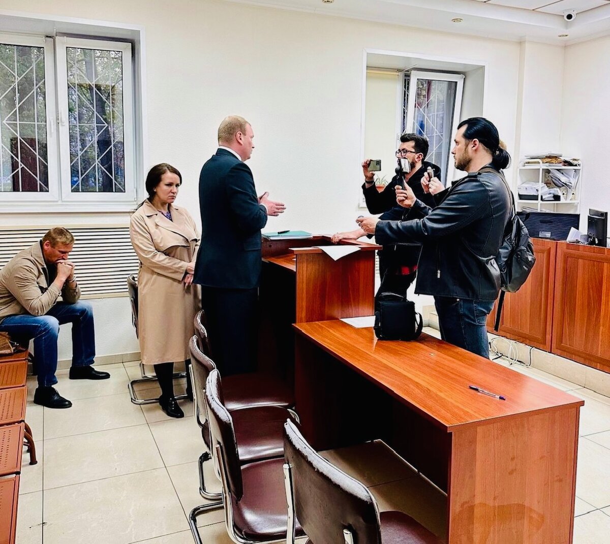 Родители Милены и адвокат