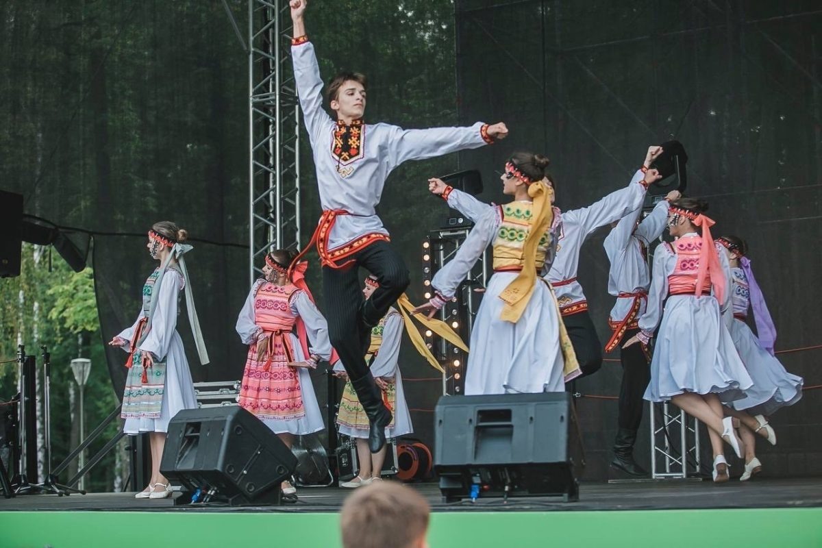    Нижегородцев ждут танцевальные и музыкальные номера Анастасия Прибутковская