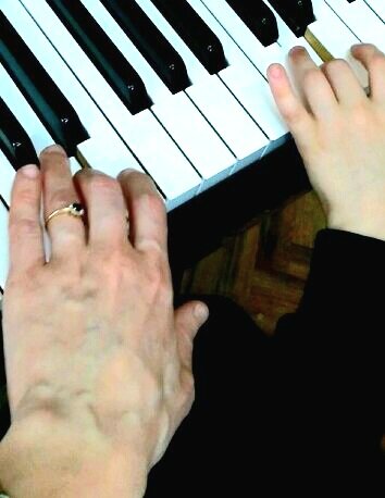 Учитель - ученик на уроке