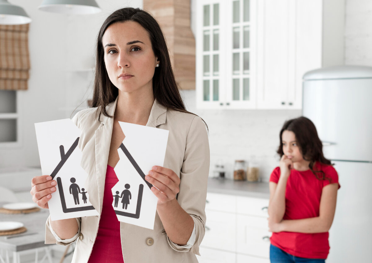 Изображение от <a href="https://ru.freepik.com/free-photo/portrait-of-woman-sad-for-divorcing_8364826.htm#query=%D0%BE%D1%82%D0%BC%D0%B5%D0%BD%D0%B0%20%D0%B4%D0%B0%D1%80%D0%B5%D0%BD%D0%B8%D1%8F%20%D0%BA%D0%B2%D0%B0%D1%80%D1%82%D0%B8%D1%80%D1%8B&position=2&from_view=search&track=robertav1_2_sidr">Freepik</a>
