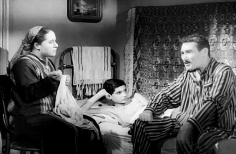 Огульджан Мамикова, Курбан Аннакурбанов и Дурды Сапаров в фильме "Первый экзамен", 1958