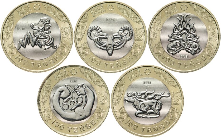 Казахстан - набор биколорных монет 2022 года номиналом в 100 тенге, посвящённых так называемому Сакскому стилю, распространённому на рубеже бронзового и железного веков у азиатских кочевников. Внешнее кольцо - никелевая латунь, вставка - нейзильбер