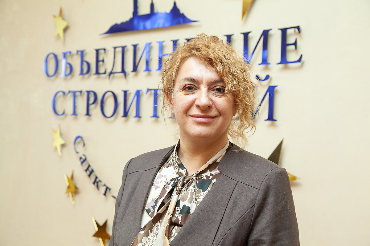 Зеленина Светлана Сергеевна — исполнительный директор Санкт-Петербургского регионального филиала АО «Россельхозбанк»