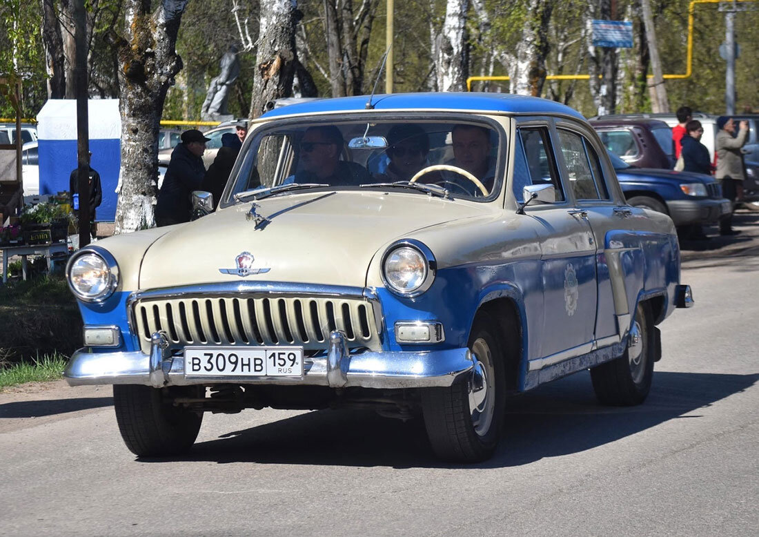 Пермский автомобильный музей «Ретро-гараж» | Ассоциация частных и народных  музеев России | Дзен