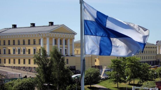    СМИ: МИД Финляндии утверждает, что Россия заморозила счета финских представительств Алина Городниченко