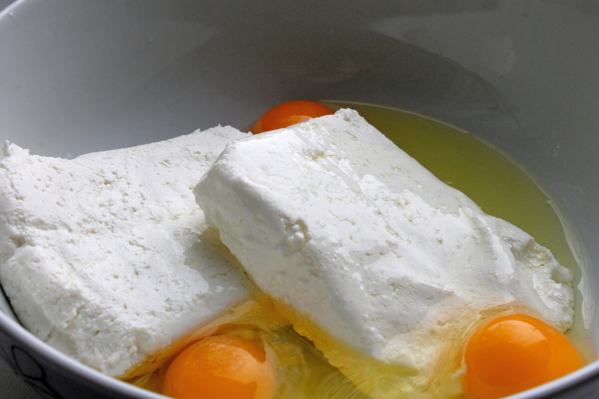 Желточки яркие какие!