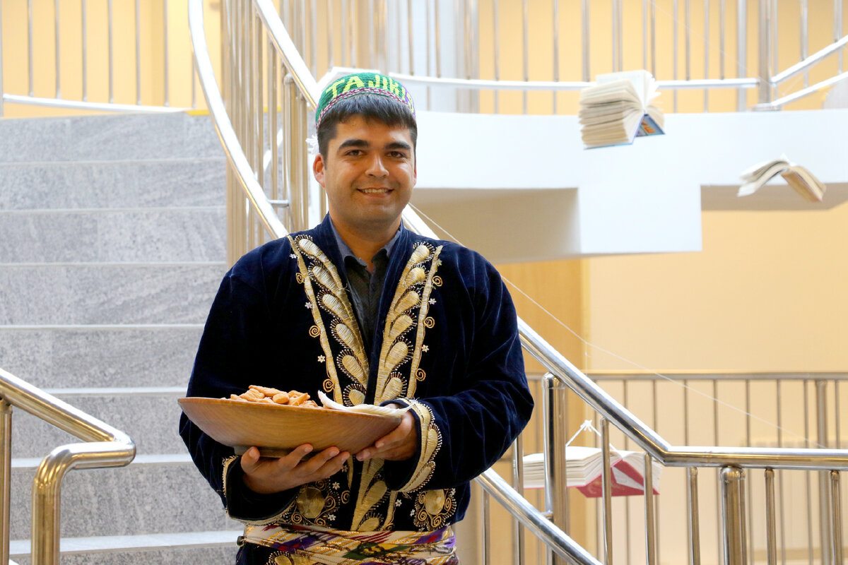 Иду угощать орзуком