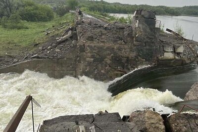    Взорванная дамба Карловского водохранилища в Донецкой области ©Telegram-канал "Операция Z: Военкоры Русской Весны"