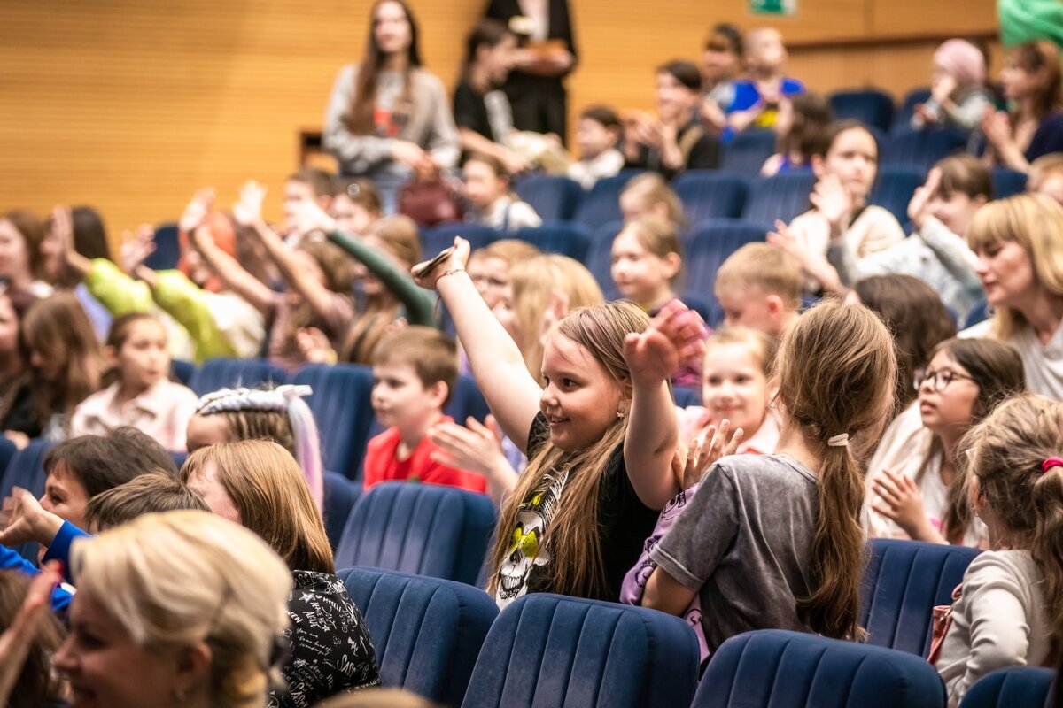    Юных югорчан впечатлили представления Тюменского театра кукол, прошедшие в рамках проекта «Культурное сотрудничество»