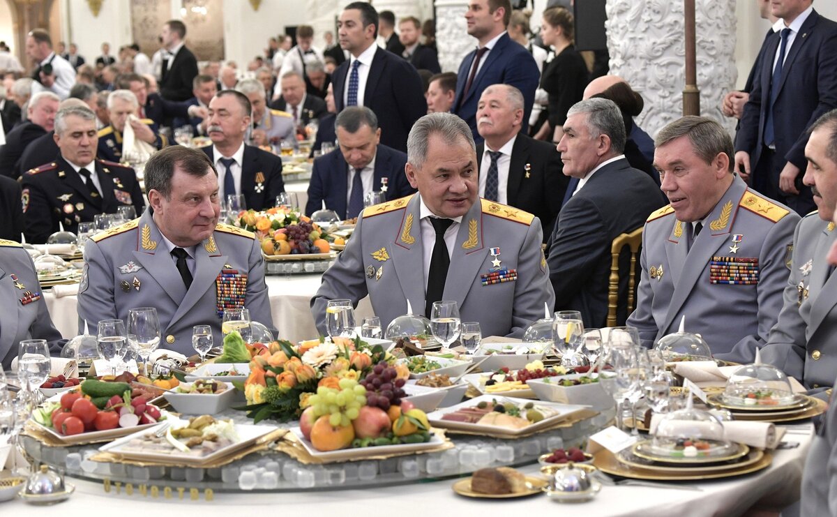 Булгаков, Шойгу и компания