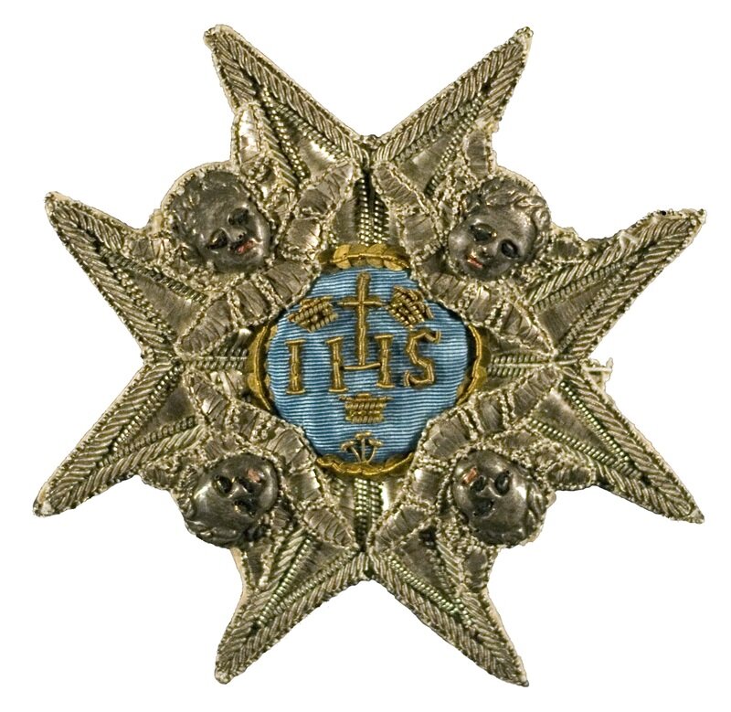 Шитая звезда ордена Серафимов