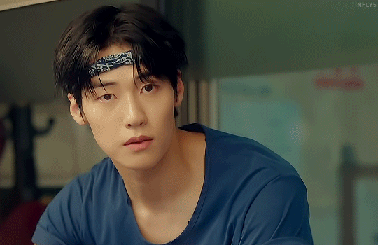 Ли Сын Хёб из N.Flying в роли красавца Кан Ши Дока