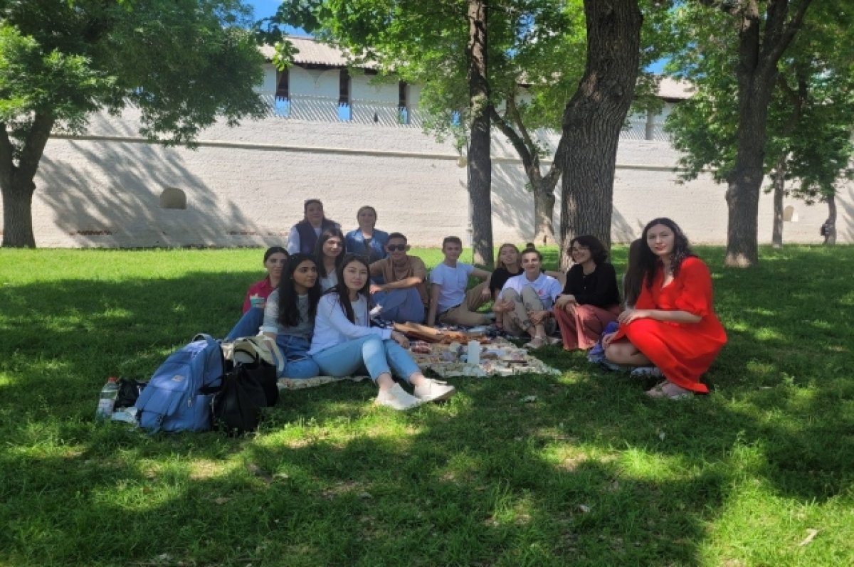    Сотрудники службы «112» учатся общаться жестами