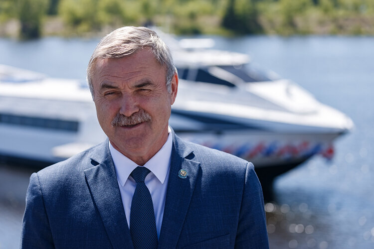  Фарит Ханифов: «На уровне руководства республики принято решение, что пассажирский флот должен стать на 100 процентов республиканской собственностью» Фото: «БИЗНЕС Online»