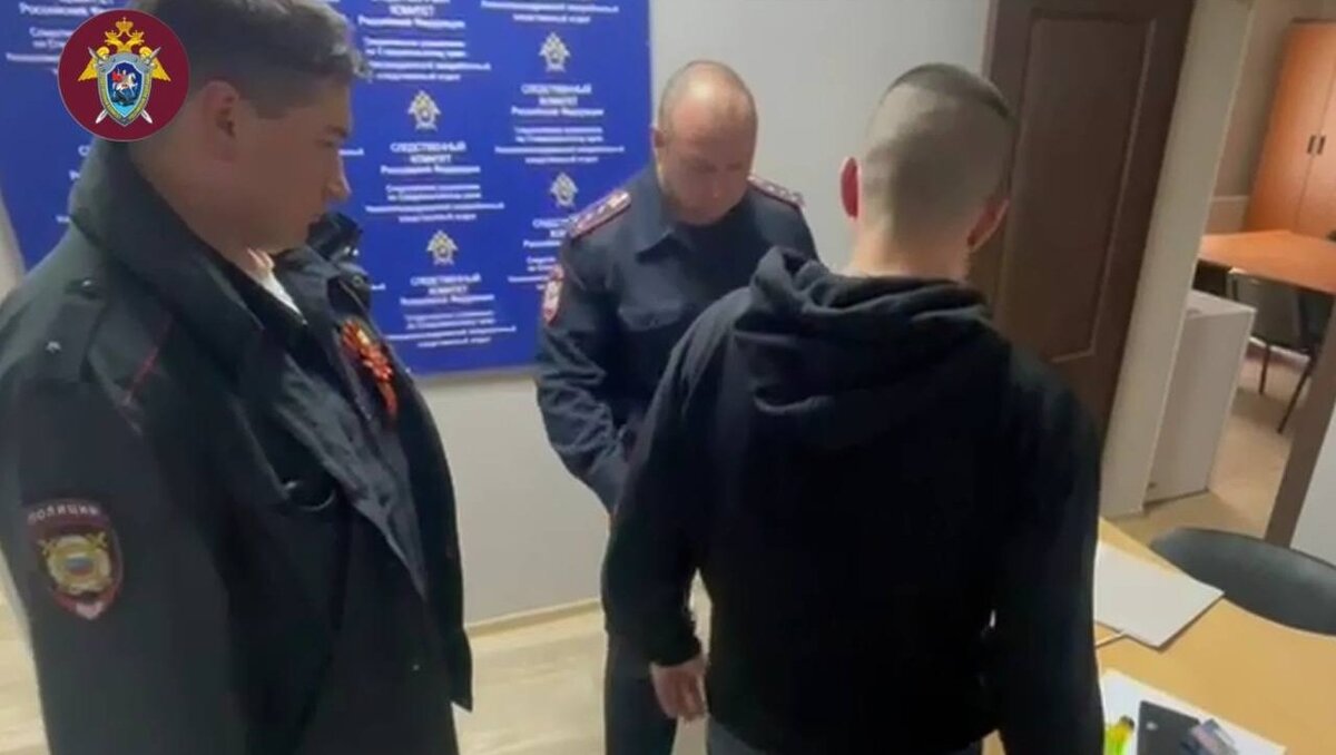     Мужчина предложил своему знакомому заплатить за диплом вуза и трудоустройство, сообщает Следственное управление СКР по Ставрополью.