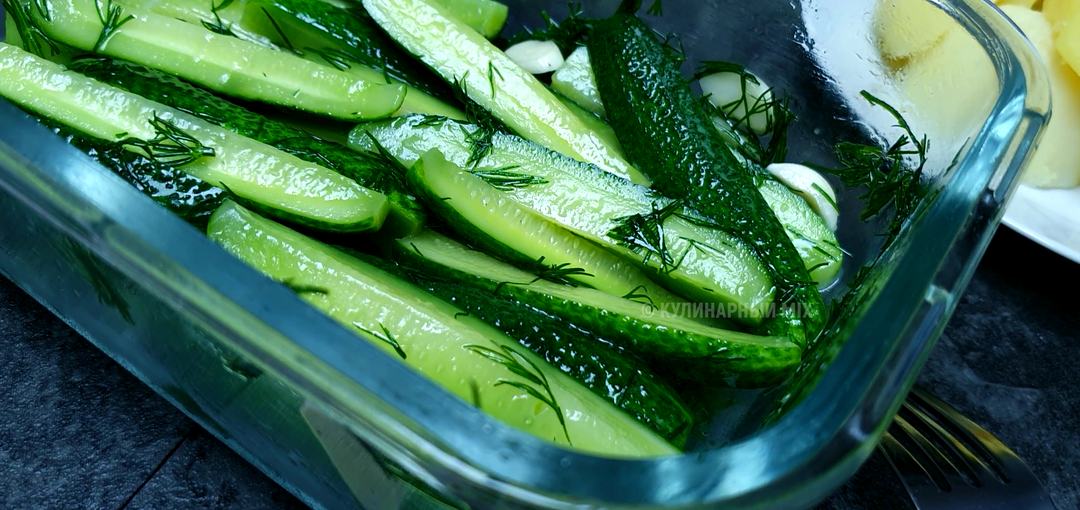 Хрустящие малосольные огурцы: два способа приготовления