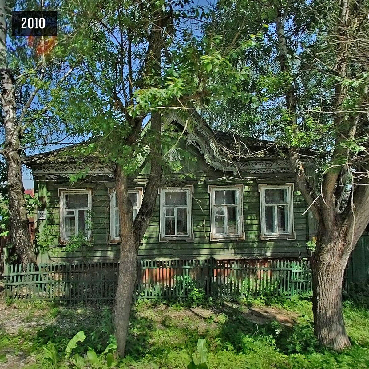 Вид на фасад дома