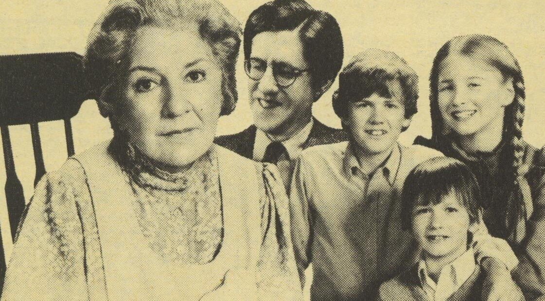 Семья брэдбери. Семья брэдбери. Семья брэдбери. Рэя дугласа брэдбери (1920–2012). Семья брэдбери.