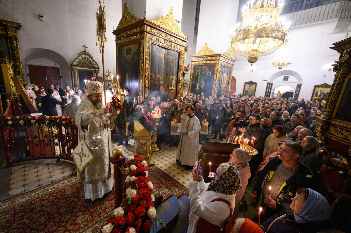 Пасхальная заутреня богослужение