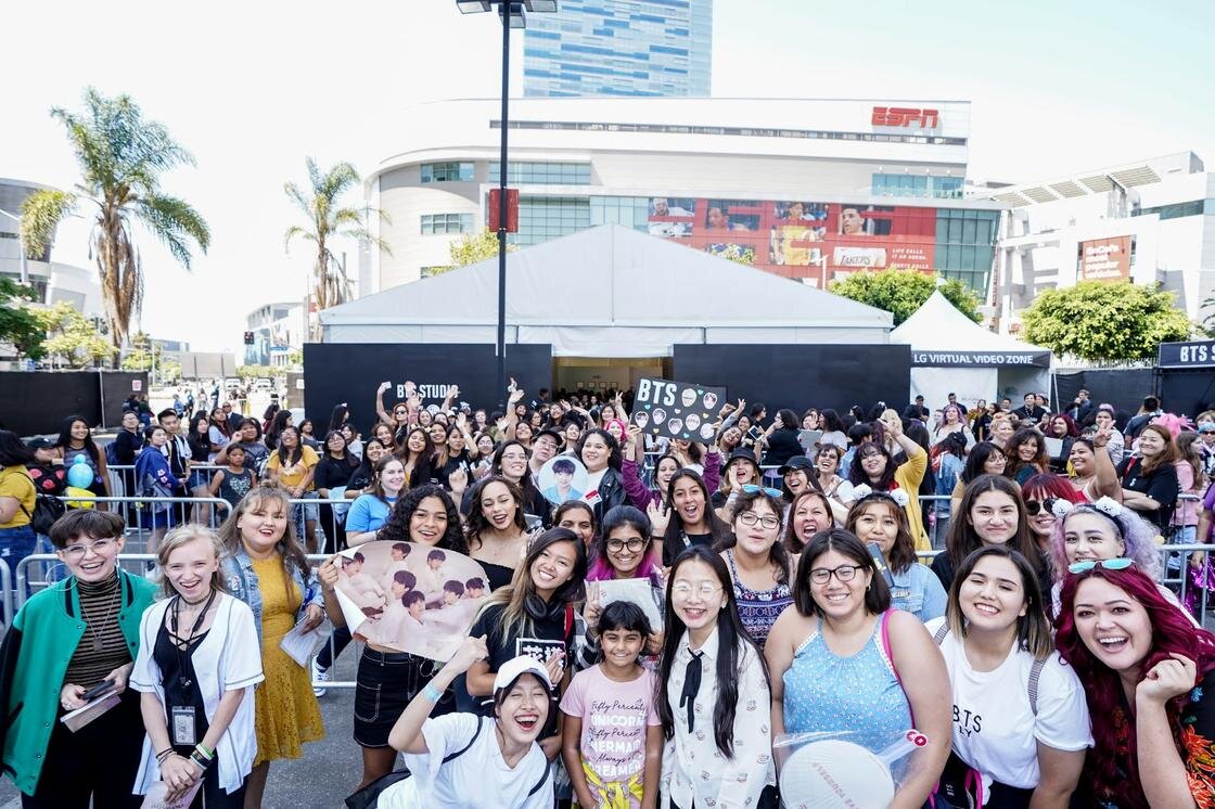    Арми BTS в США:Wikipedia / lg전자
