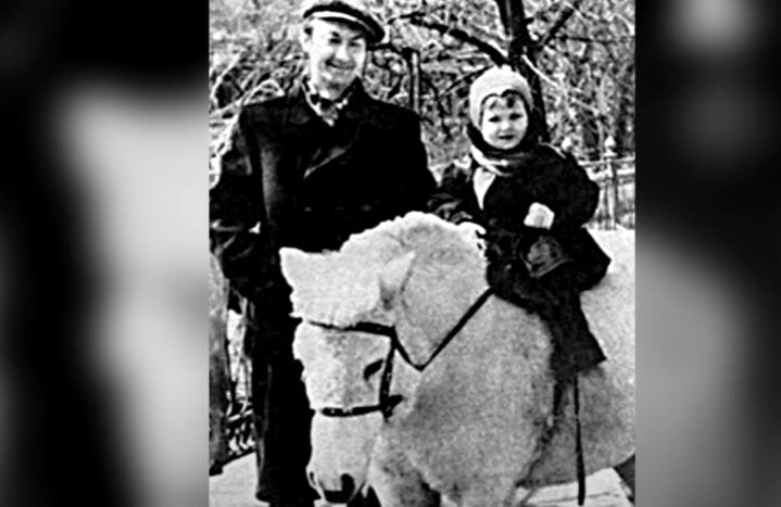 Вицин дочь наталья фото Георгий Вицин. Стал актером, чтобы избавиться от робости. Кормил животных, а сам