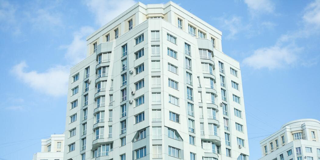 «РоссЮрист» с 2007 года помогает гражданам восстанавливать справедливость в жилищных вопросах. Наши опытные юристы успешно отстаивают права собственности во всех инстанциях, заботясь о вашем покое и сохранности имущества. 