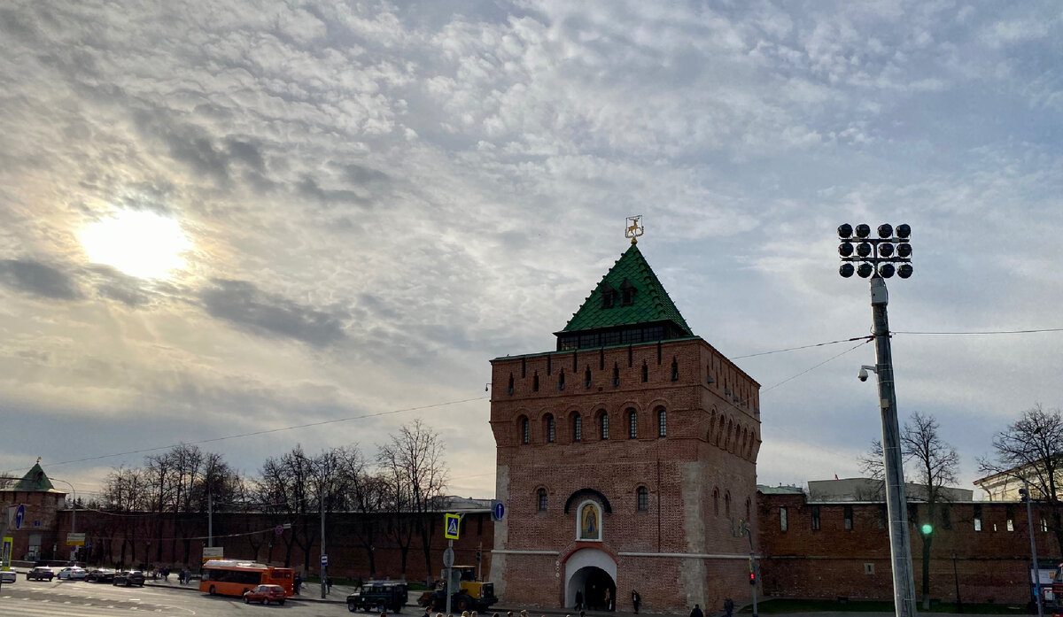 Нижегородский кремль, Дмитриевская башня