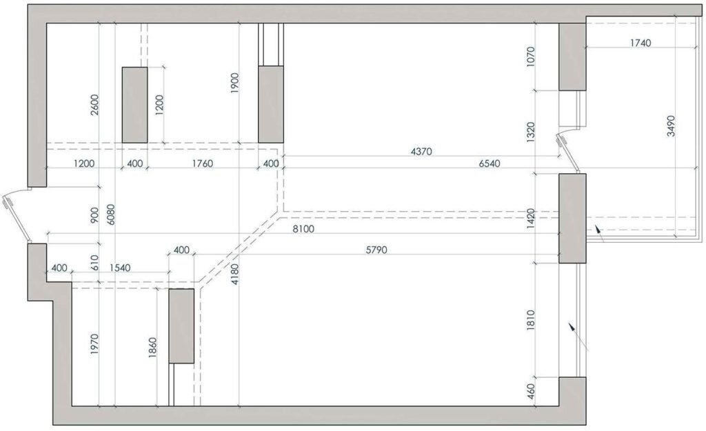 На месте кухни разместили полноценную спальню. Из однушки - необычная двушка