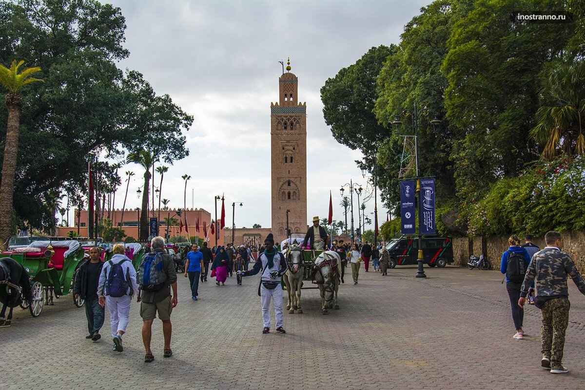 Марракеш. Мечеть Аль-Кутубия.
