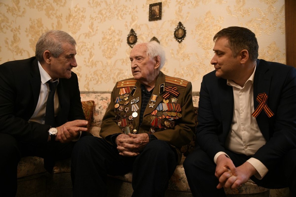    Ветеран ВОВ отпраздновал 100-летний юбилей в Махачкале 1 мая