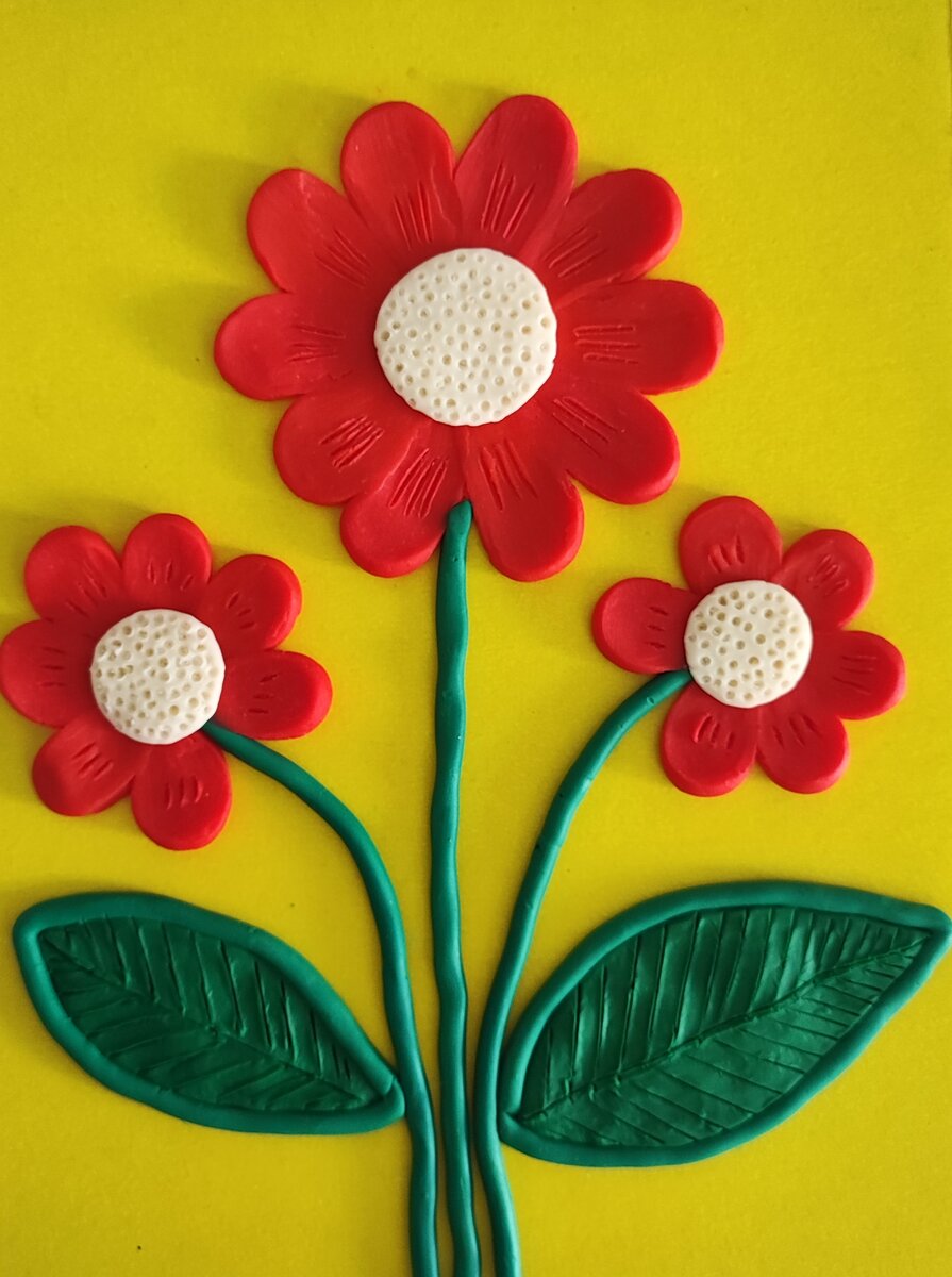 Цветы из воздушного пластилина на канале DIY Sveta. Подпишись на новые идеи #plastic #diy #flowers